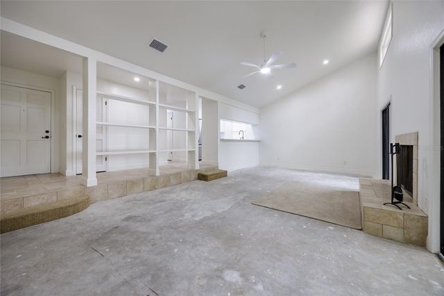 2900 NW 34TH STREET, Gainesville, FL 32605