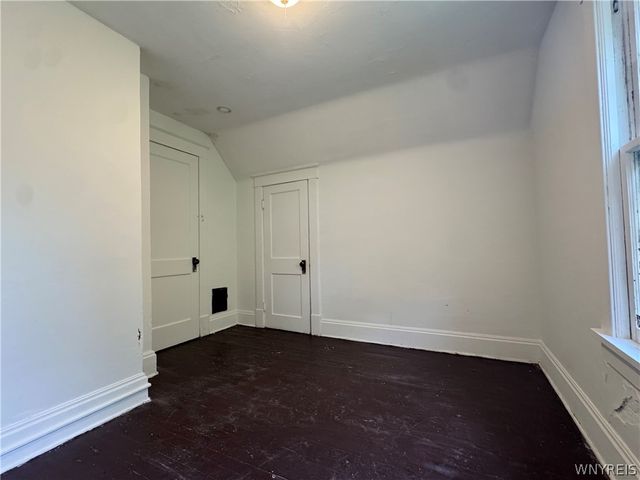 754 Spruce Avenue, Niagara Falls, NY 14301