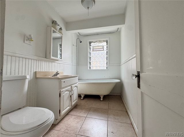 754 Spruce Avenue, Niagara Falls, NY 14301