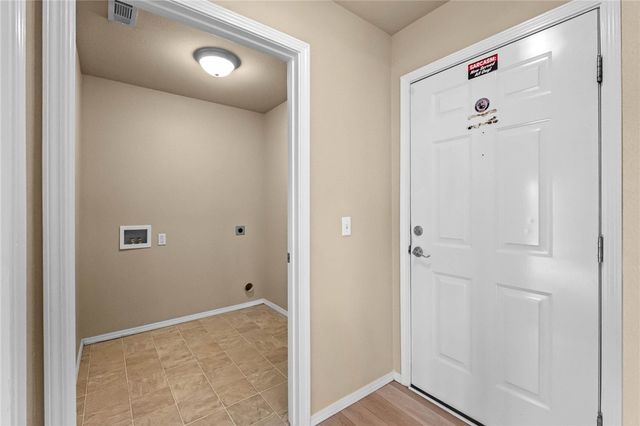 4 Rushden Lane, Bella Vista, AR 72714