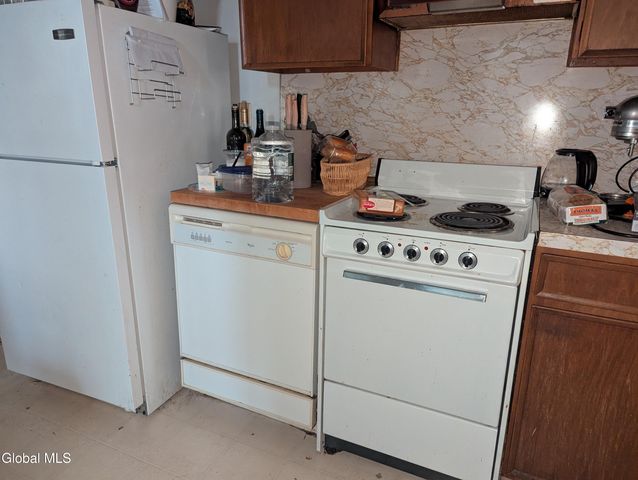 1153 7th Avenue, Watervliet, NY 12189