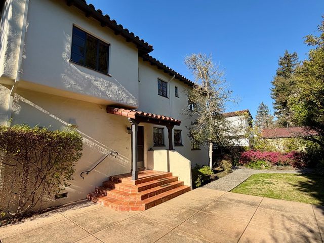 1965 Cowper Street, Palo Alto, CA 94301