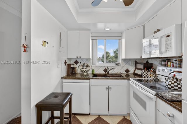 1198 Hillsboro Mile 340, Hillsboro Beach, FL 33062