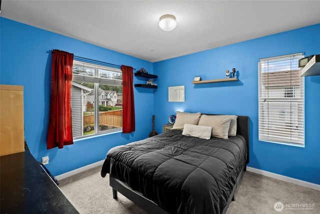 2706 SW Chowchilla Way, Port Orchard, WA 98367