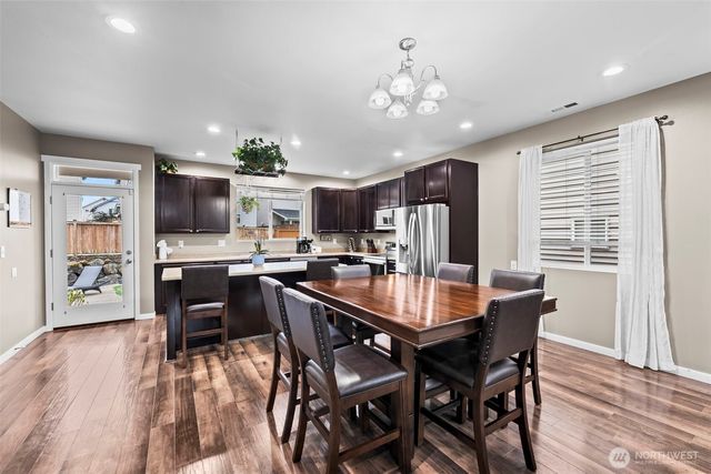 2706 SW Chowchilla Way, Port Orchard, WA 98367