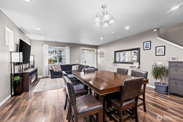 2706 SW Chowchilla Way, Port Orchard, WA 98367