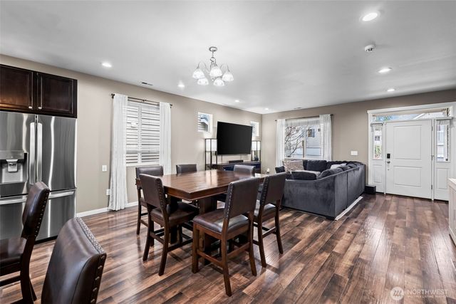 2706 SW Chowchilla Way, Port Orchard, WA 98367