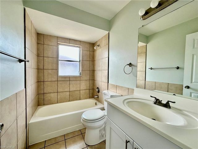 7433 Pebble Beach RD, Fort Myers, FL 33967