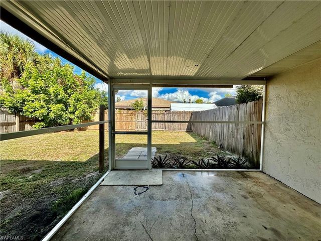 7433 Pebble Beach RD, Fort Myers, FL 33967