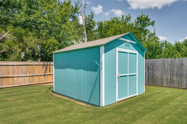 337 Cotton Drive, Mansfield, TX 76063