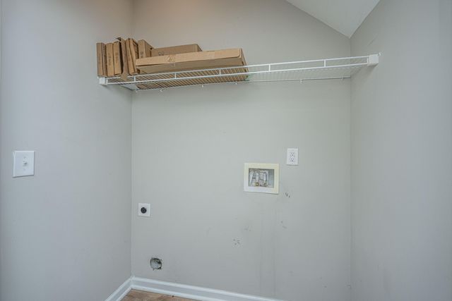 115 W Broad Street, Lincolnville, SC 29485