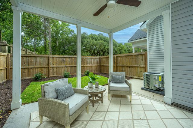 115 W Broad Street, Lincolnville, SC 29485