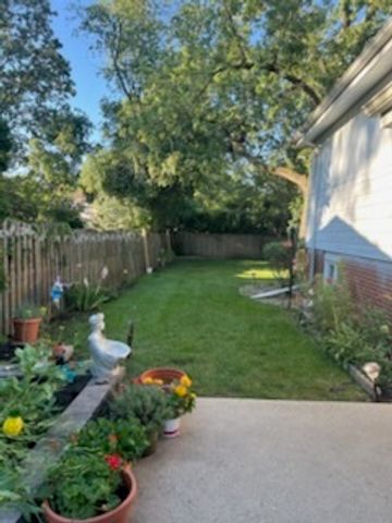 2323 Clyde Terrace, Homewood, IL 60430