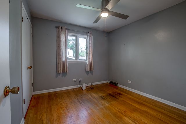 2323 Clyde Terrace, Homewood, IL 60430