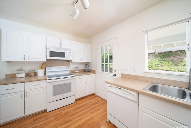 87-1041 Huamoa Street, Waianae, HI 96792