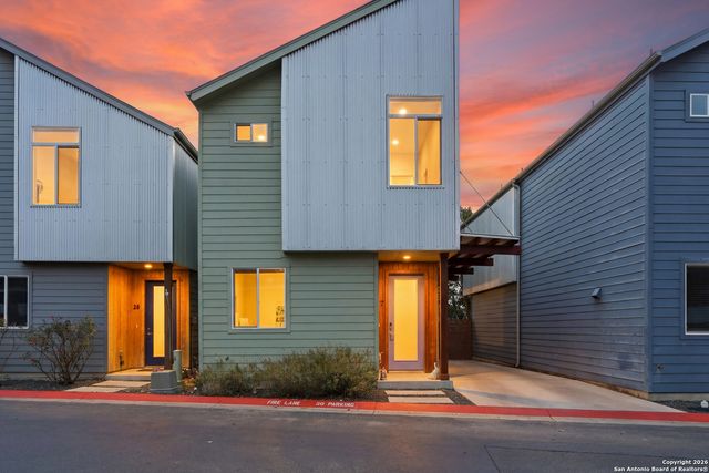 330 Clay St Unit 27, San Antonio, TX 78204