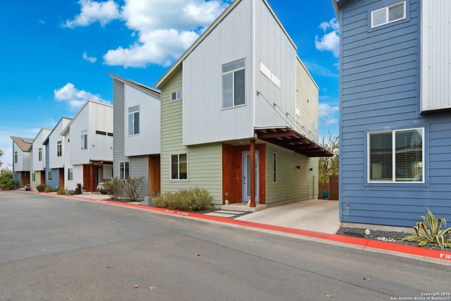 330 Clay St Unit 27, San Antonio, TX 78204