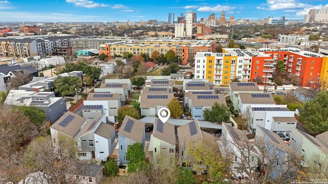 330 Clay St Unit 27, San Antonio, TX 78204