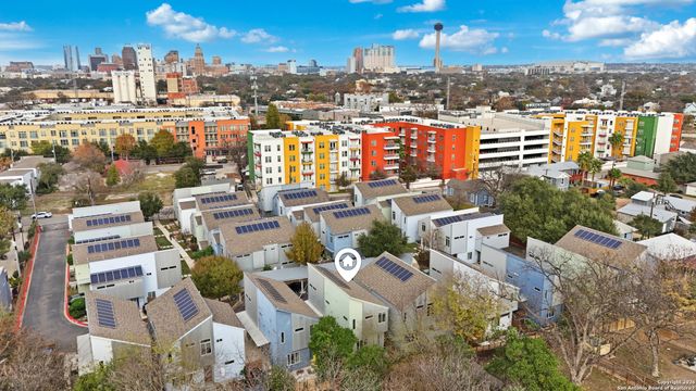 330 Clay St Unit 27, San Antonio, TX 78204