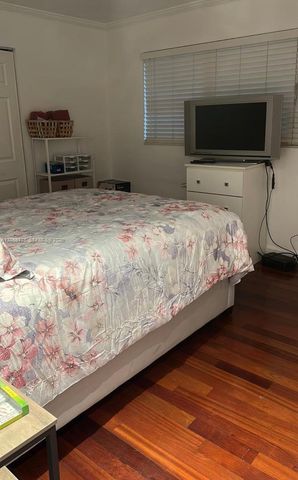 3239 W Trade Avenue 2, Miami, FL 33133
