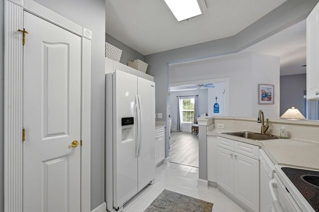 2241 Waterview Dr Apt 337, North Myrtle Beach, SC 29582