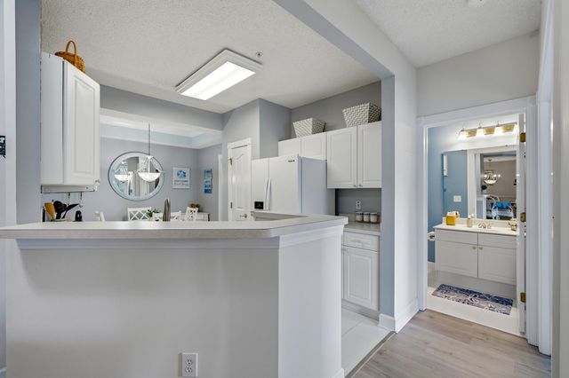 2241 Waterview Dr Apt 337, North Myrtle Beach, SC 29582