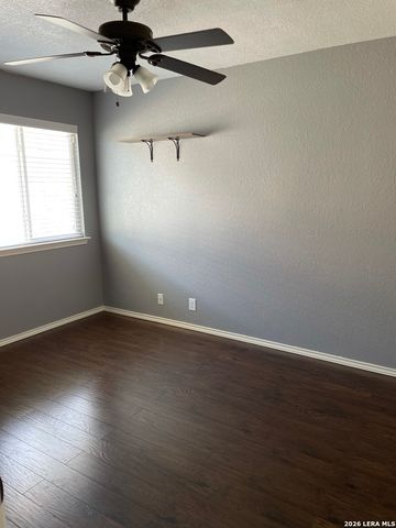 643 Tom Kemp, New Braunfels, TX 78130