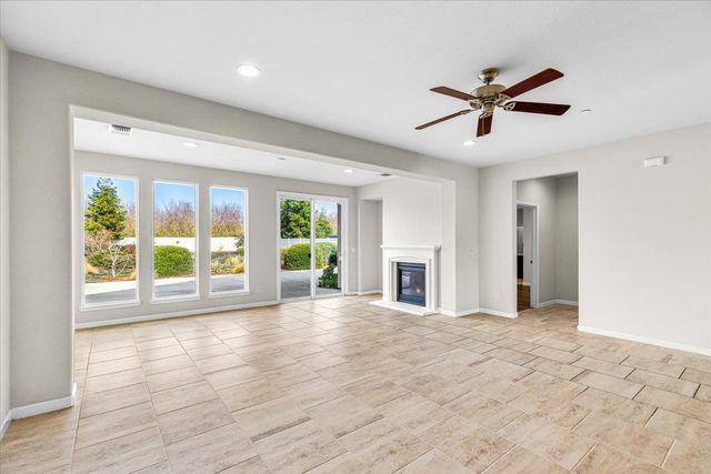 1491 Arbor Brook Dr, Manteca, CA 95336