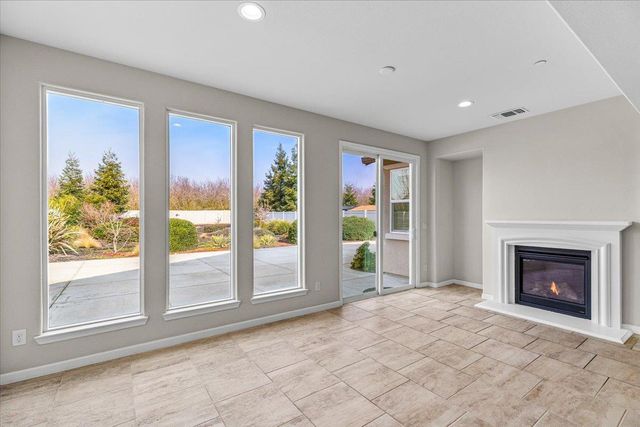 1491 Arbor Brook Dr, Manteca, CA 95336