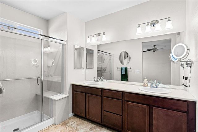 1491 Arbor Brook Dr, Manteca, CA 95336