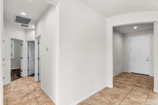 1491 Arbor Brook Dr, Manteca, CA 95336