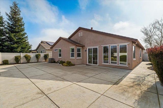 1491 Arbor Brook Dr, Manteca, CA 95336