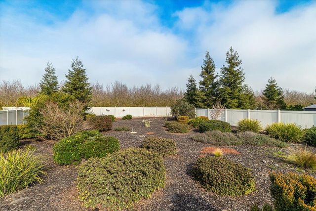 1491 Arbor Brook Dr, Manteca, CA 95336