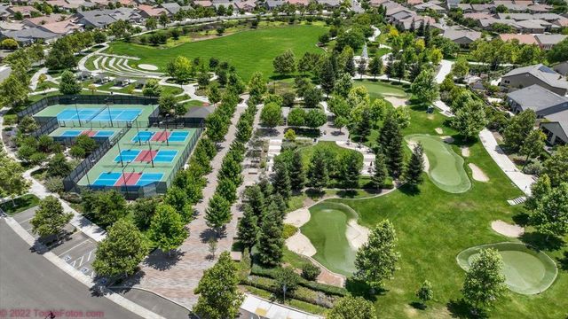 1491 Arbor Brook Dr, Manteca, CA 95336