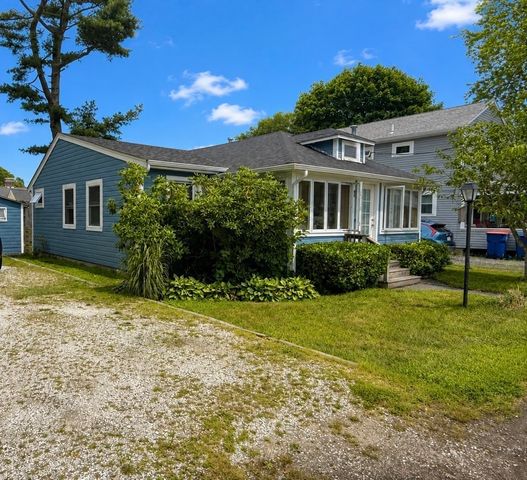 11 Beechwood Place, Wareham, MA 02532