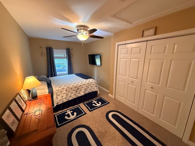 11 Beechwood Place, Wareham, MA 02532