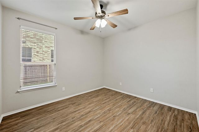 1724 Stinnett DR, Leander, TX 78641