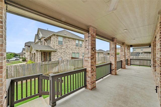 1724 Stinnett DR, Leander, TX 78641