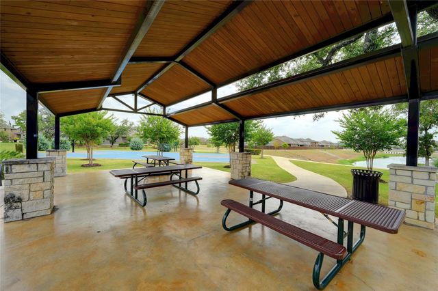 1724 Stinnett DR, Leander, TX 78641