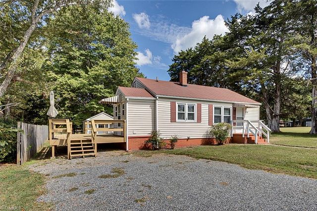 228 Pickett Circle, Liberty, NC 27298