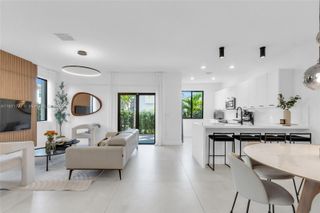 4570 NW 83rd Ave 4570, Doral, FL 33166