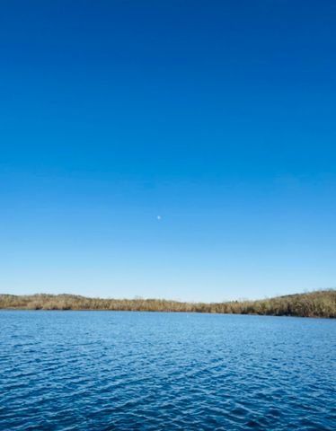 400 Toms Creek Lake Rd, Linden, TN 37096