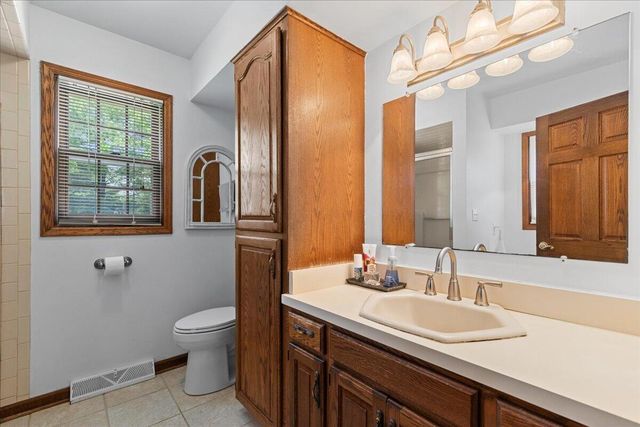 N37W6046 Wurthmann STREET, Cedarburg, WI 53012