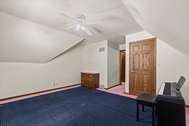 N37W6046 Wurthmann STREET, Cedarburg, WI 53012