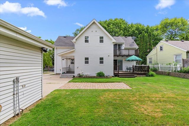 N37W6046 Wurthmann STREET, Cedarburg, WI 53012