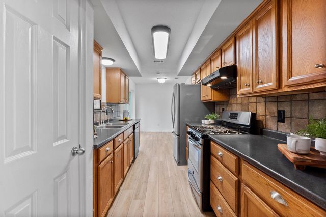 21710 Glenbranch Drive, Spring, TX 77388