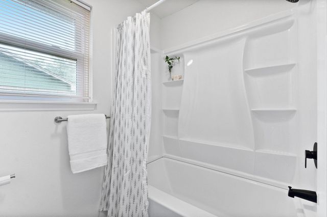 21710 Glenbranch Drive, Spring, TX 77388