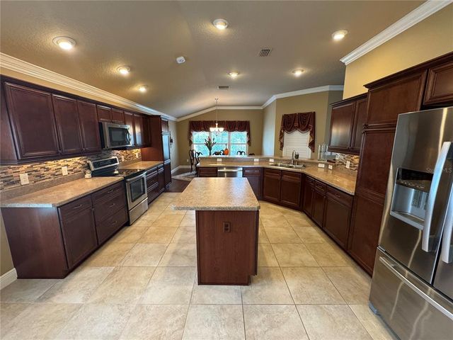 2544 ASHVILLE AVENUE, The Villages, FL 32162