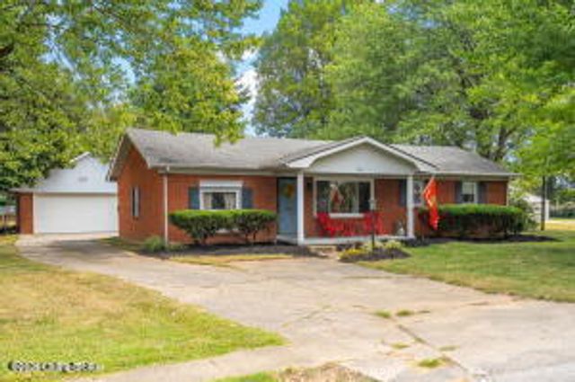330 Stringer Ln, Mt Washington, KY 40047