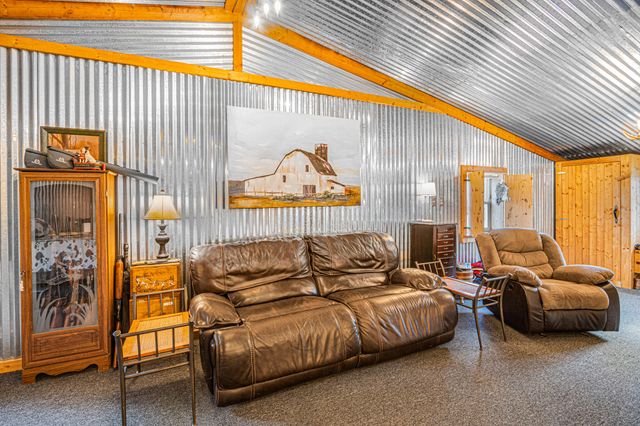 5263 Coy Burgess Loop Loop, Defuniak Springs, FL 32435